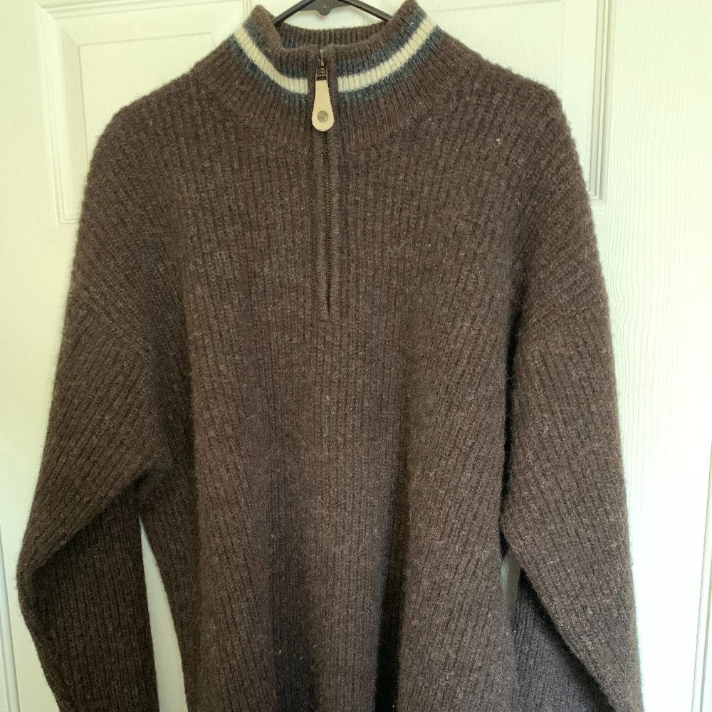 Columbia Sweater XL